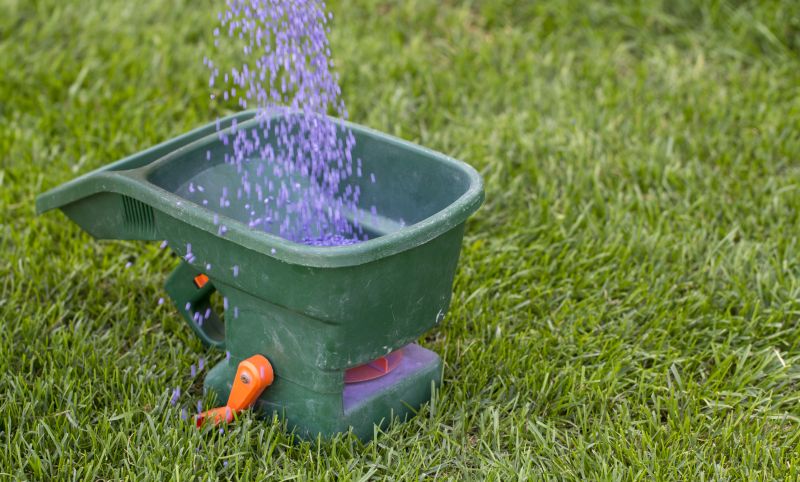 Grass Fertilizing Service detail